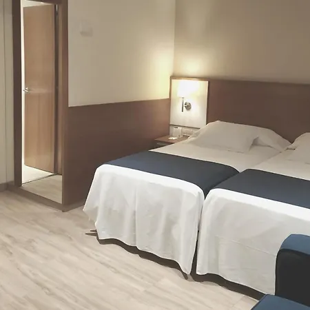 Отель Rh Sorolla Centro