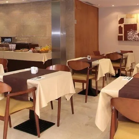 호텔 Rh Sorolla Centro 3*