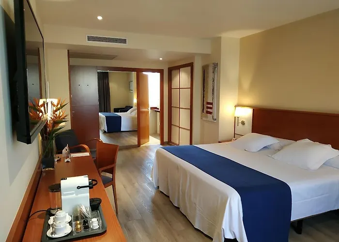 Rh Sorolla Centro Hotel 3*