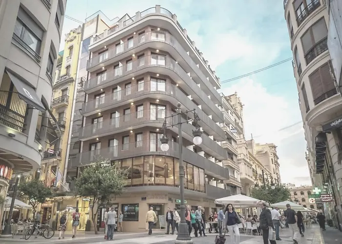 Rh Sorolla Centro 3*
