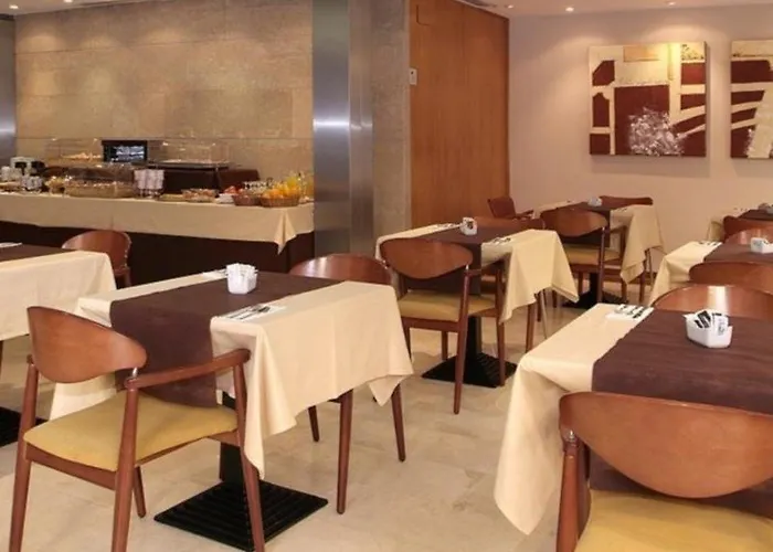 호텔 Rh Sorolla Centro 3*