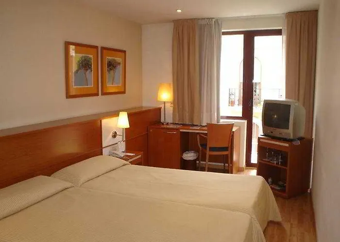 Hotel Rh Sorolla Centro 3*