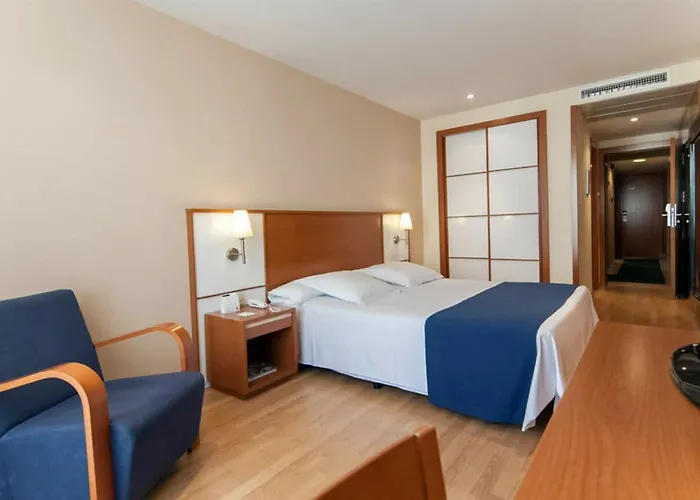 Rh Sorolla Centro Hotel