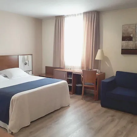 Rh Sorolla Centro 3*