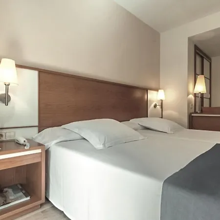 Rh Sorolla Centro فندق