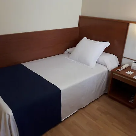 Rh Sorolla Centro Otel