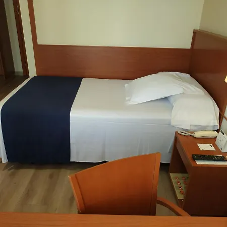 Otel Rh Sorolla Centro 3*