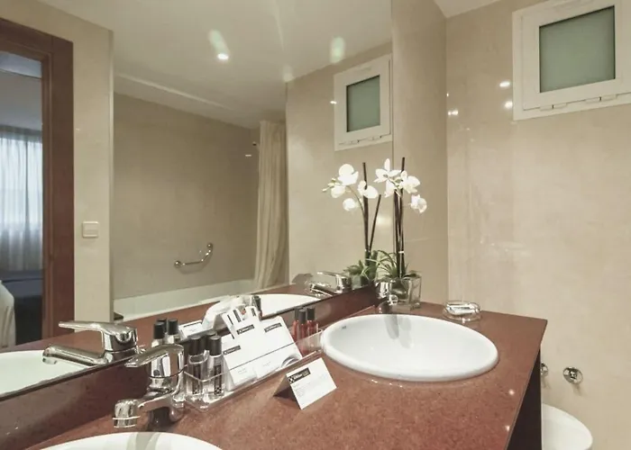 Rh Sorolla Centro Ξενοδοχείο